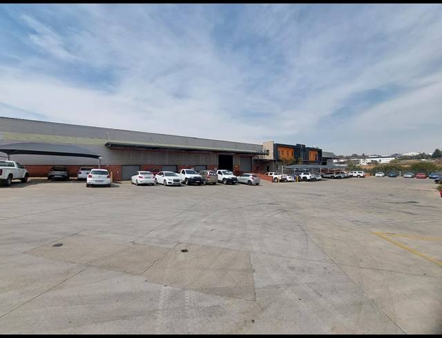 5,021M² WAREHOUSE TO LET IN RANDJESPARK